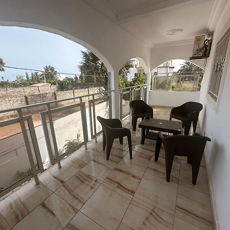 Fhs Foundation House Bijilo Екстер'єр фото